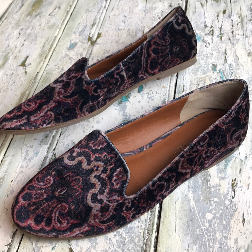 Lucky Brand velvet flats in Excellent condition!
